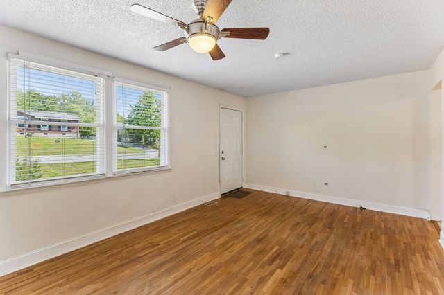 337 Janette Ave, Goodlettsville, TN 37072