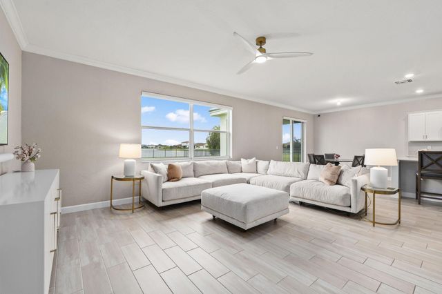 12434 NW Lynch Lane, Port St Lucie, FL 34987