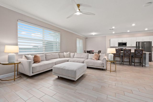 12434 NW Lynch Lane, Port St Lucie, FL 34987