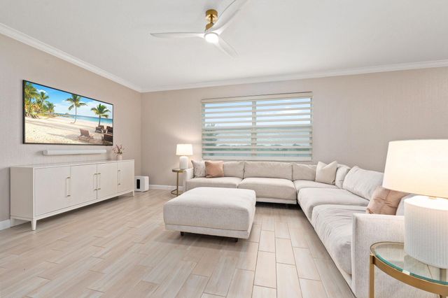 12434 NW Lynch Lane, Port St Lucie, FL 34987