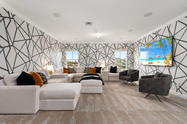 12434 NW Lynch Lane, Port St Lucie, FL 34987