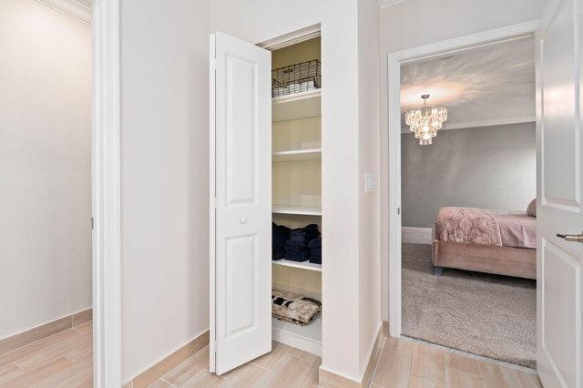 12434 NW Lynch Lane, Port St Lucie, FL 34987