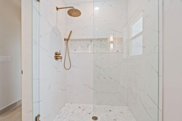 12434 NW Lynch Lane, Port St Lucie, FL 34987