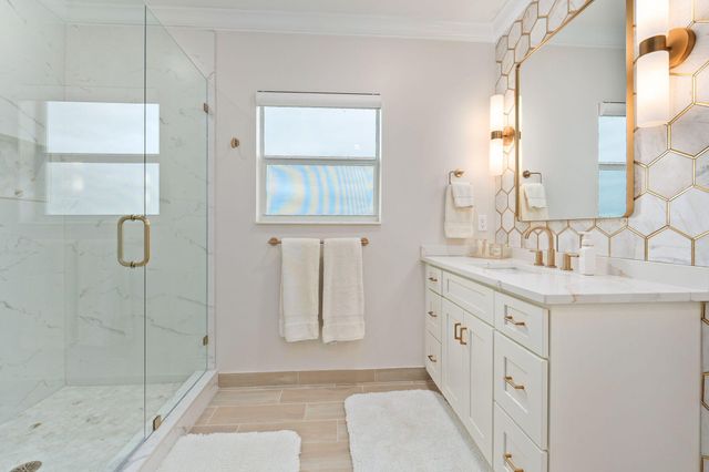 12434 NW Lynch Lane, Port St Lucie, FL 34987