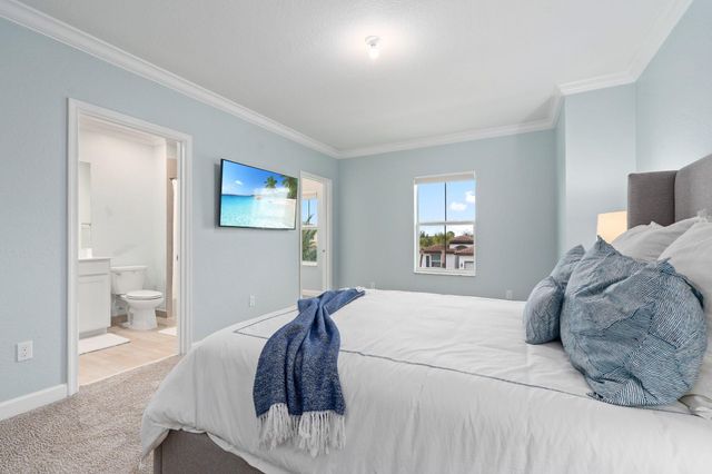 12434 NW Lynch Lane, Port St Lucie, FL 34987