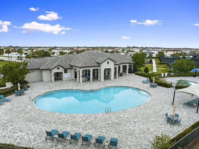 12434 NW Lynch Lane, Port St Lucie, FL 34987