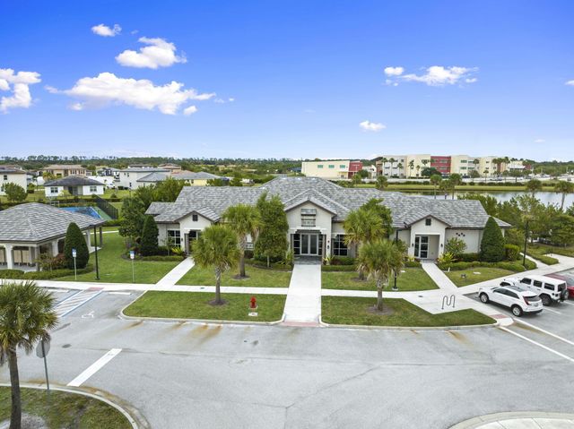 12434 NW Lynch Lane, Port St Lucie, FL 34987