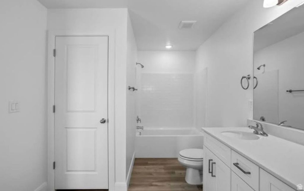 Image 18 of property listing at 6029 S CARNELIAN PKWY, St. George, UT 84790