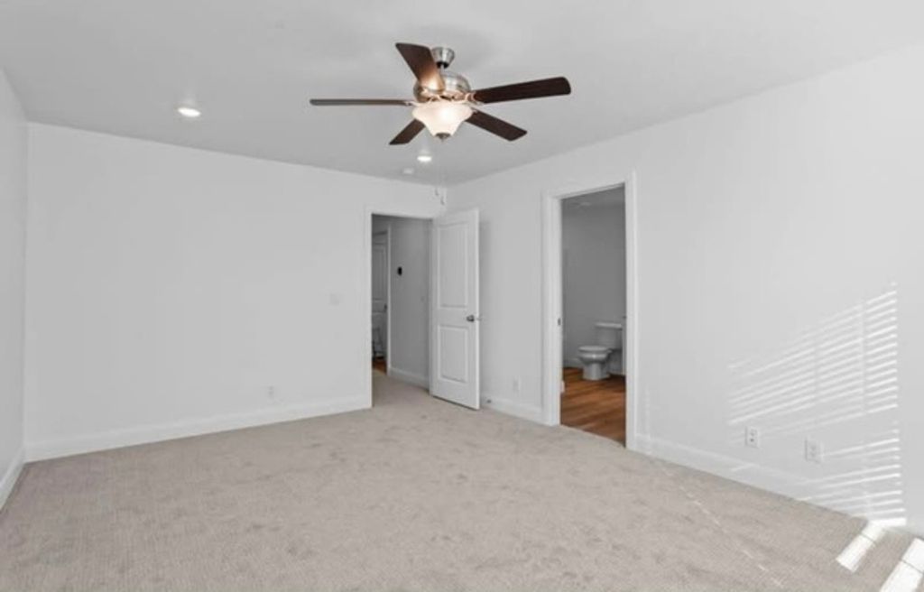 Image 21 of property listing at 6029 S CARNELIAN PKWY, St. George, UT 84790