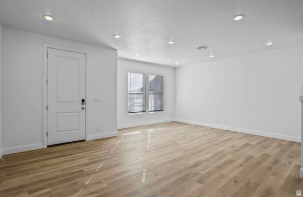 Image 38 of property listing at 6029 S CARNELIAN PKWY, St. George, UT 84790