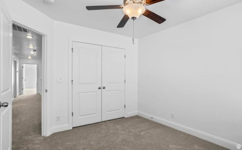 Image 8 of property listing at 6029 S CARNELIAN PKWY, St. George, UT 84790