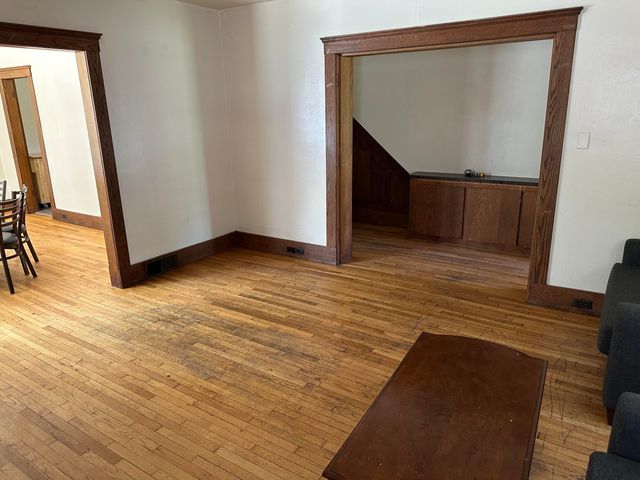 1102 Packard Street, Ann Arbor, MI 48104