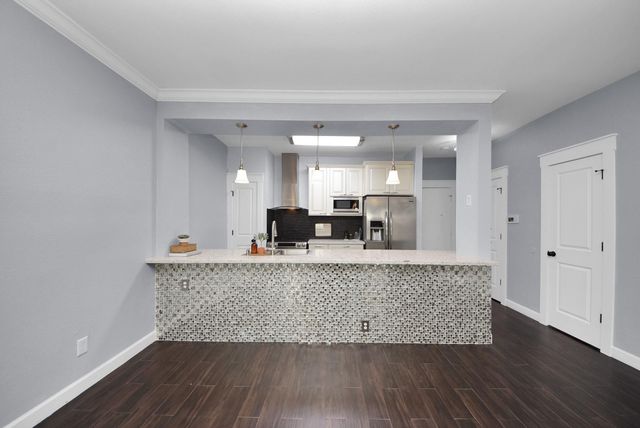 2908 Holly Hall Street 2908, Houston, TX 77054