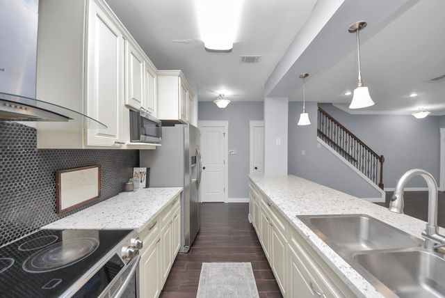 2908 Holly Hall Street 2908, Houston, TX 77054