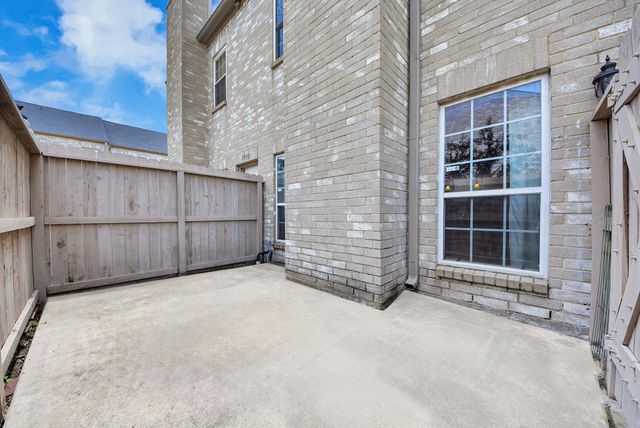 2908 Holly Hall Street 2908, Houston, TX 77054