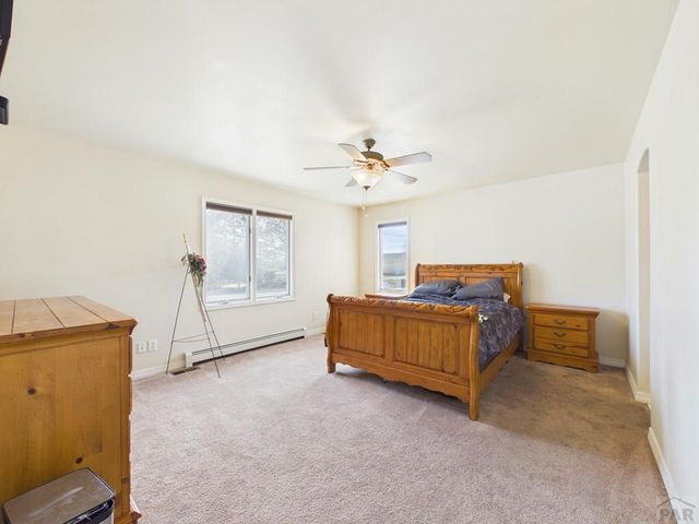 1079 Lynn Dr, Pueblo, CO 81006