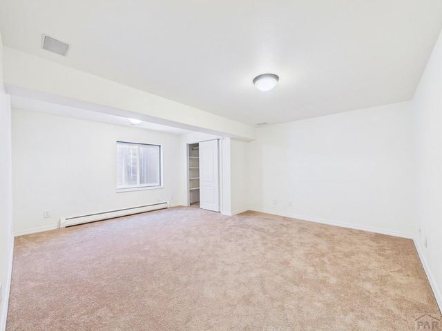 1079 Lynn Dr, Pueblo, CO 81006