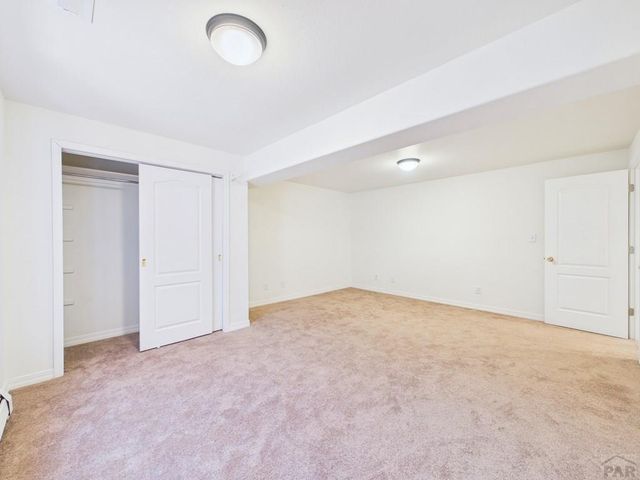 1079 Lynn Dr, Pueblo, CO 81006