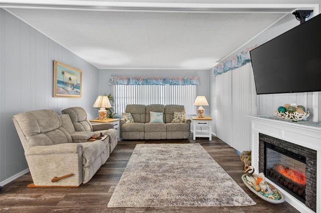 2000 E BAY DRIVE 132, Largo, FL 33771