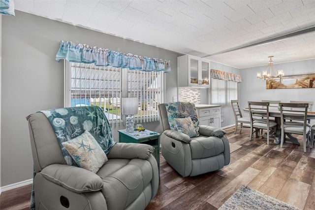 2000 E BAY DRIVE 132, Largo, FL 33771