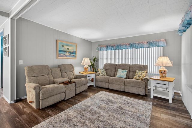 2000 E BAY DRIVE 132, Largo, FL 33771