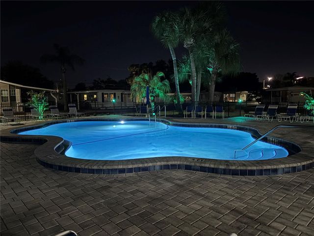 2000 E BAY DRIVE 132, Largo, FL 33771