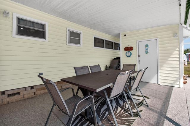 2000 E BAY DRIVE 132, Largo, FL 33771