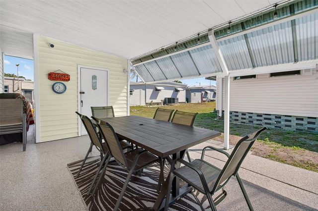 2000 E BAY DRIVE 132, Largo, FL 33771