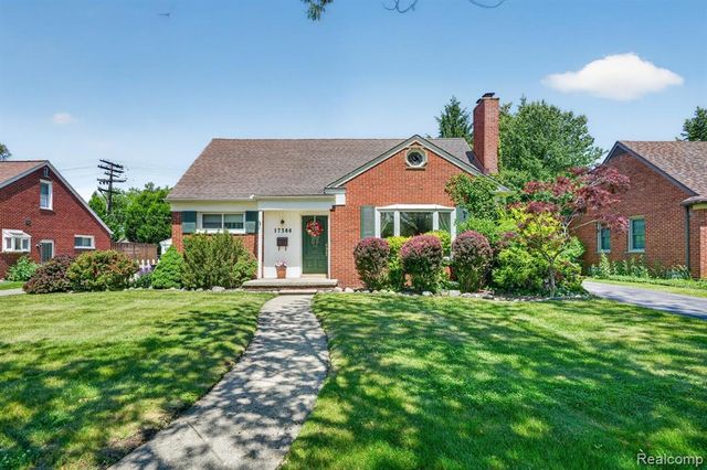 17386 Beverly Road, Beverly Hills, MI 48025