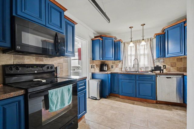 311 S Bridge Street, Belding City, MI 48809