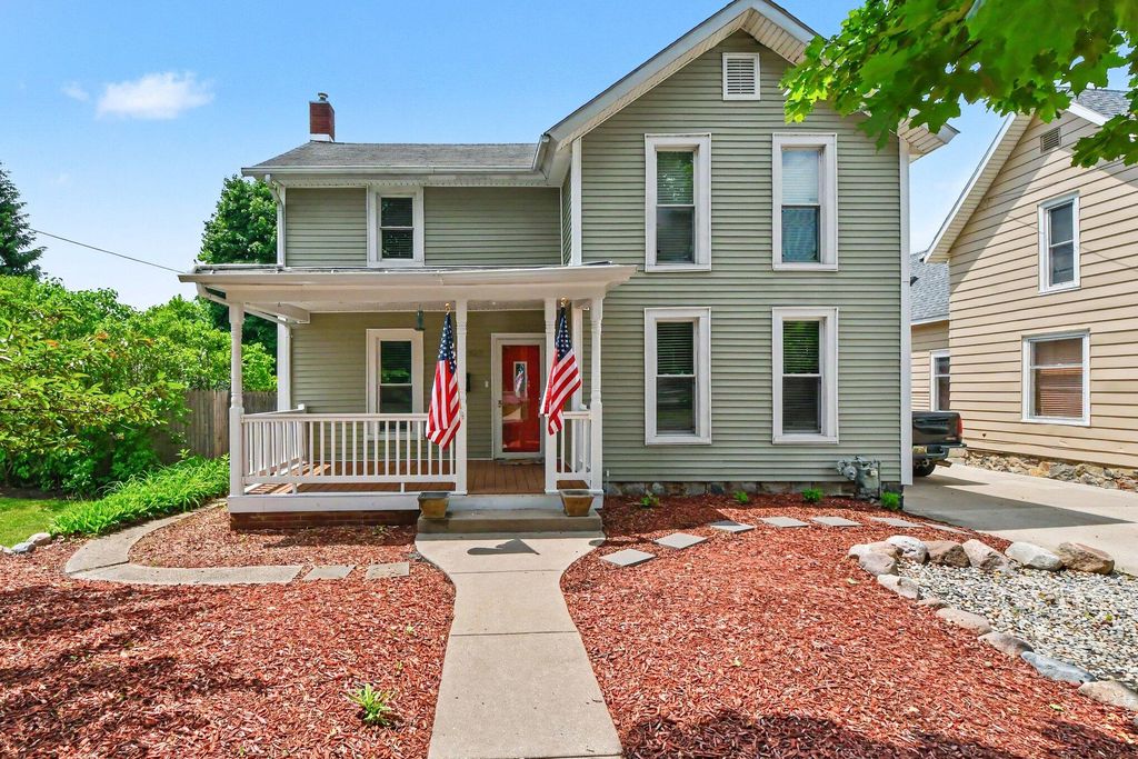 311 S Bridge Street, Belding City, MI 48809