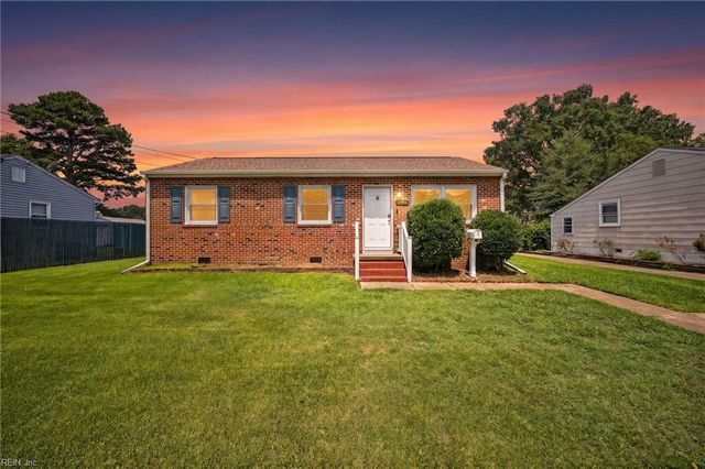 4814 82nd ST, Hampton, VA 23605