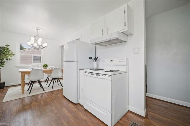 4814 82nd ST, Hampton, VA 23605