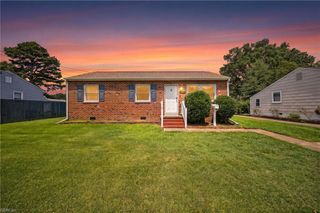 4814 82nd ST, Hampton, VA 23605