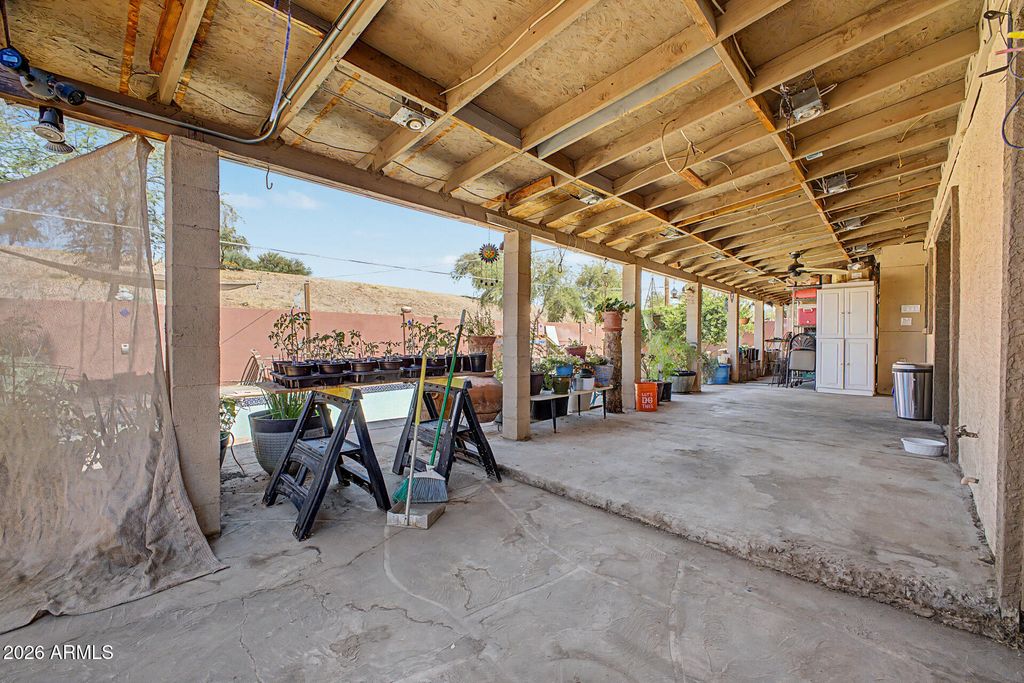 Image 35 of property listing at 13447 N 33RD Street, Phoenix, AZ 85032