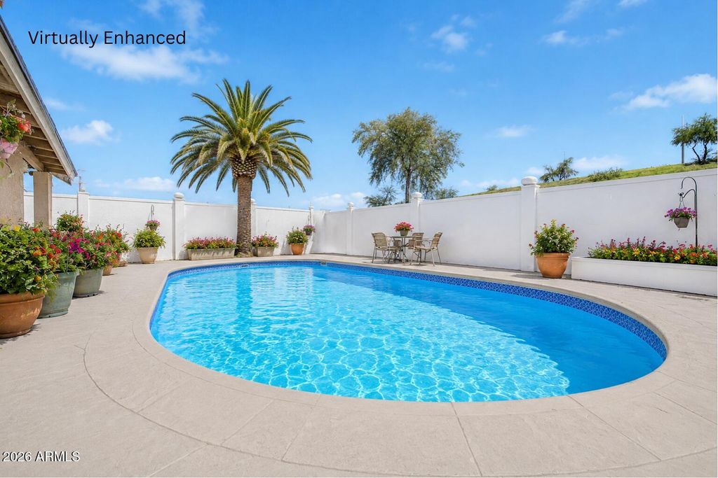 Image 39 of property listing at 13447 N 33RD Street, Phoenix, AZ 85032