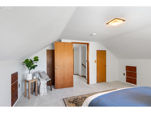 2312 5TH Ave, West Linn, OR 97068