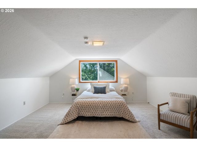 2312 5TH Ave, West Linn, OR 97068