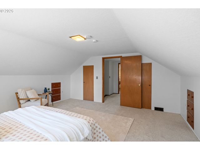 2312 5TH Ave, West Linn, OR 97068