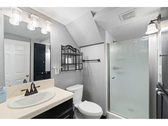 2312 5TH Ave, West Linn, OR 97068