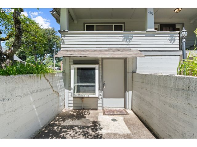 2312 5TH Ave, West Linn, OR 97068