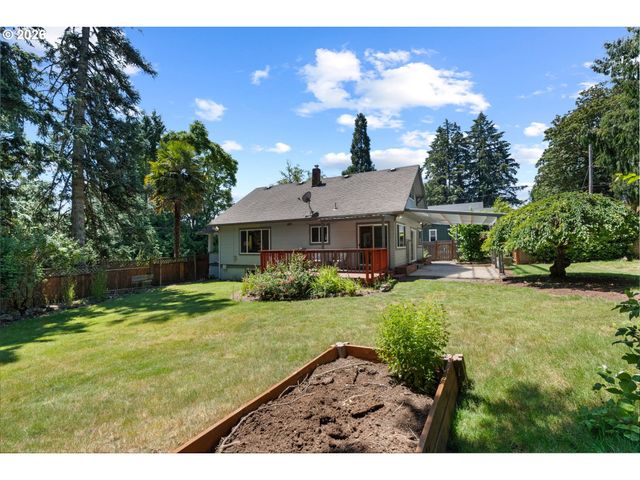 2312 5TH Ave, West Linn, OR 97068