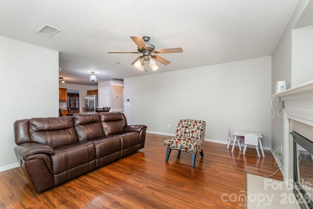 9824 Dauphine Drive, Charlotte, NC 28216