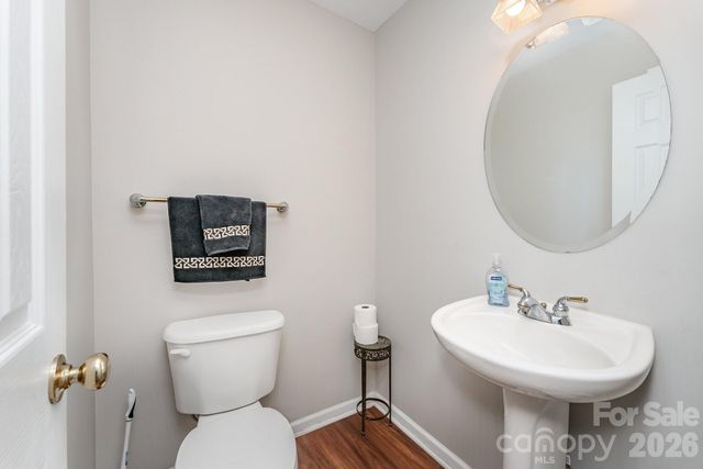9824 Dauphine Drive, Charlotte, NC 28216