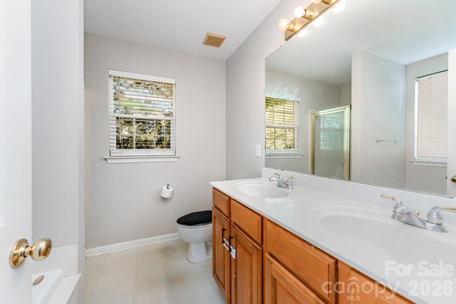9824 Dauphine Drive, Charlotte, NC 28216
