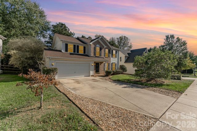 9824 Dauphine Drive, Charlotte, NC 28216