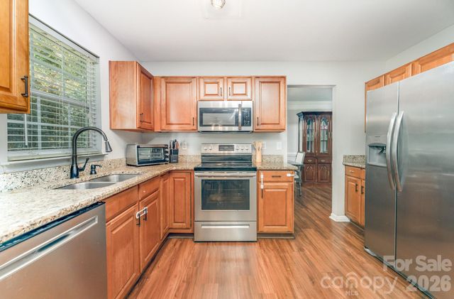 9824 Dauphine Drive, Charlotte, NC 28216