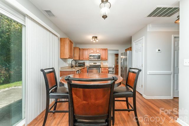 9824 Dauphine Drive, Charlotte, NC 28216