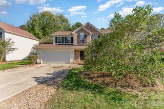 9824 Dauphine Drive, Charlotte, NC 28216