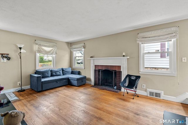 416 Ellis Street, New Britain, CT 06051